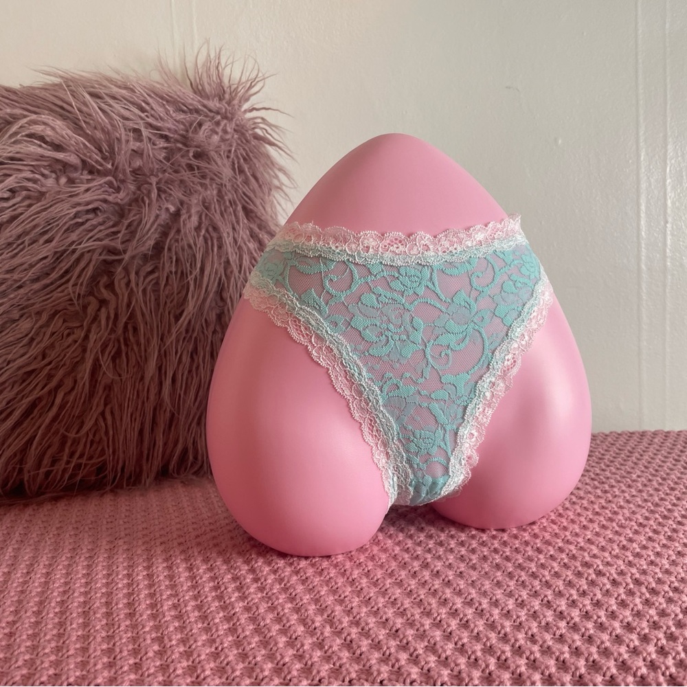 🐠 NWT - LARGE  - comfy panties lingerie underwear thong  - blue WHITE DENTELLE